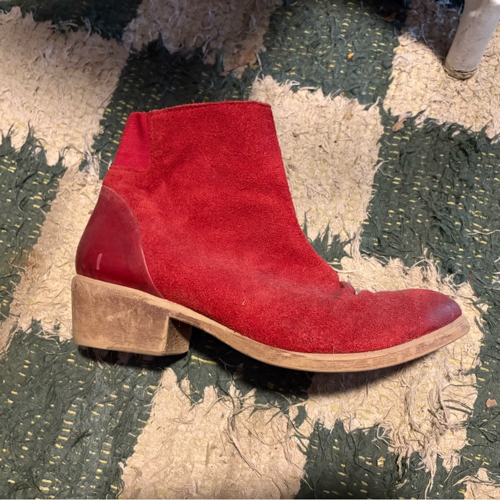Coconuts by Matisse Vibrant Red Ankle Booties